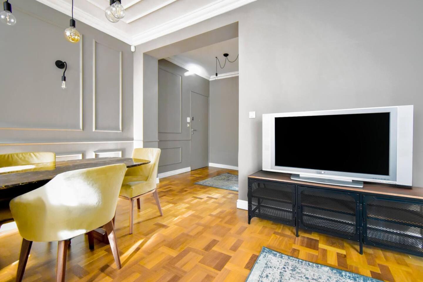 Апартаменты 2Bdr Luxury On Prime Location София Экстерьер фото
